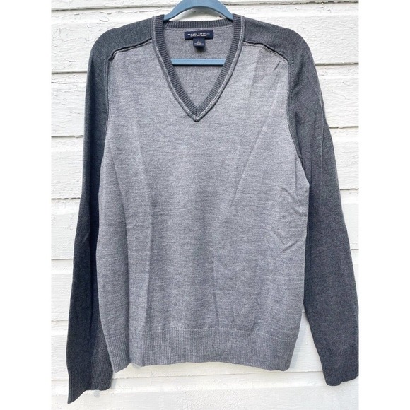 Banana Republic V-Neck Sweater Extra Fine Merino Wool Gray Two-Tone Pullover L - Picture 1 of 4